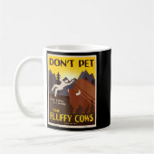 Don't Pet The Fluffy Cows  コーヒーマグカップ (左)
