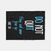 Don't Quit Pray And Never Give Up Long Sleeve  フリースブランケット (正面(横))