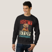 Don't Stop Retrieving Dog Retro Golden Retriever スウェットシャツ (正面フル)