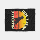 Don't Stop Retrieving Retro Golden Retriever Mom D フリースブランケット (正面(横))