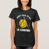 Don't Talk To Me I'm Counting _ Funny Knitting Cro Tシャツ (正面)