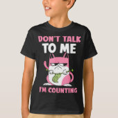 Don't Talk To Me I'm Counting Knitting Yarn Knit K Tシャツ (正面)