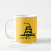 Dont Tread on Meガッズデン国旗の歴史軍隊 コーヒーマグカップ (左)