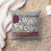 Don't Underestimate Me. I Watch True Crime.–Name クッション (ブランケット)