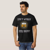 Don't Worry Beer Happy ビールでハッピー - ジョークTシャツ Tシャツ (正面フル)