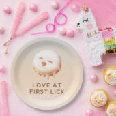 Donut Dream: Glazed Smile Pup Repeat Pattern ペーパープレート (パーティー)