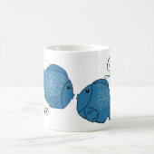 Doppelter Fisch personalisiert コーヒーマグカップ (中央)