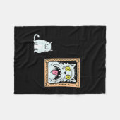 Dorian Gray's Cat Teeshirt From Skunkbear  フリースブランケット (正面(横))