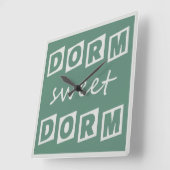 "Dorm Sweet Dorm"壁時計 スクエア壁時計 (傾斜)