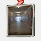 Dortmund U-Bahn Grafitti am Bahnhof メタルオーナメント (左)