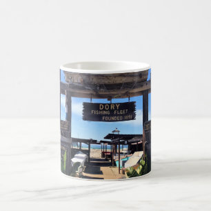 Dory魚釣りフリート、ニューポートビーチ、カリフォルニア コーヒーマグカップ