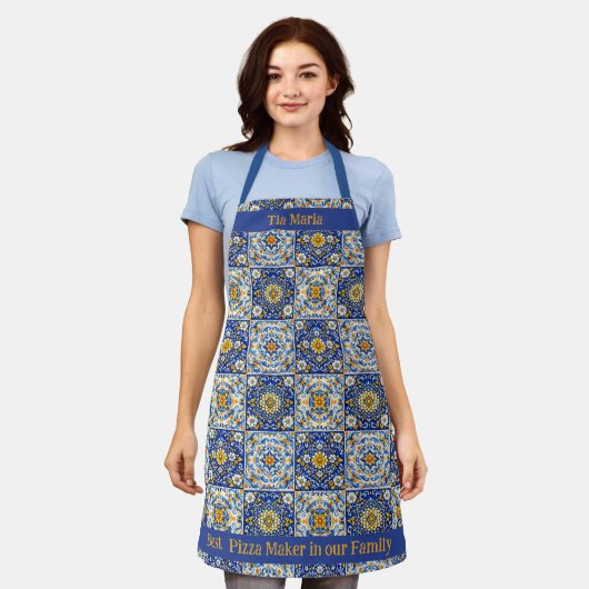 Double‑Text Azulejo Kitchen Apron  エプロン (着用した状態)