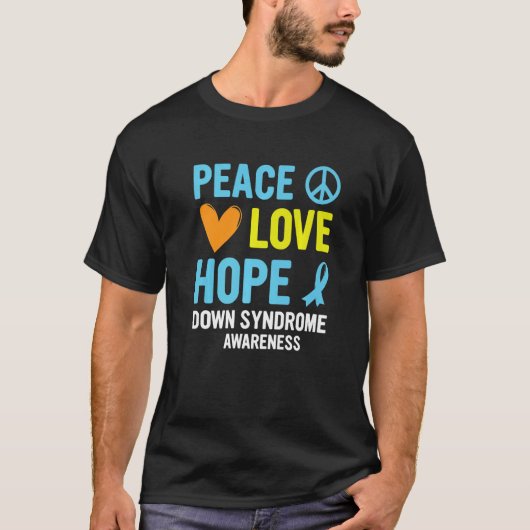 Down Syndrome Awareness Peace Love Hope T21 Yellow Tシャツ (正面)
