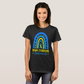 Down Syndrome Awareness Ribbon Boho Rainbow Yellow Tシャツ (正面フル)