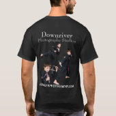 Downriver写真撮影のスタジオのT2 Tシャツ (裏面)