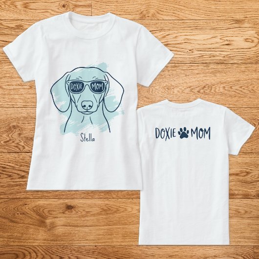 Doxie Mom Ice Blue T-Shirt with Custom Name Tシャツ