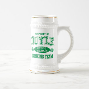 Doyleのアイルランドの飲むチーム ビールジョッキ