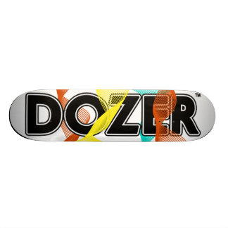 Dozer™の波長のデッキ スケートボード