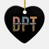 DPTドクターオブフィジカルセラピーチータータイポグラフィ セラミックオーナメント (正面)