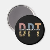 DPTドクターオブフィジカルセラピーチータータイポグラフィ マグネット (正面/裏面)