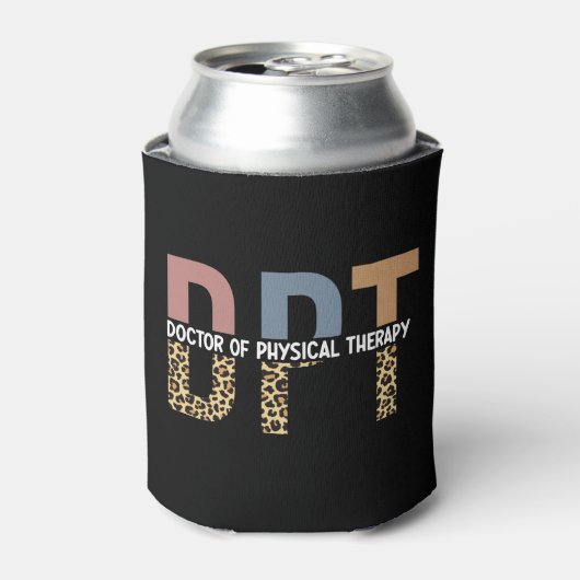 DPTドクターオブフィジカルセラピーチータータイポグラフィ 缶クーラー (缶正面)