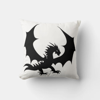 Drache – Mystik und Stärke vereint クッション