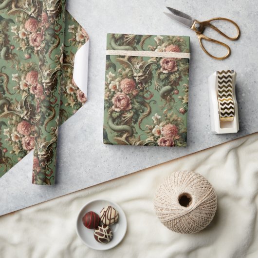 Drac's Finery – 神話ゴシック様式のドラゴンバンダナ ラッピングペーパー (クラフト)