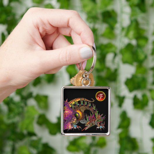 DRAGO, Red Ruby Gem Monogram キーホルダー (手)