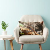 Dragonfly On Dried Leaf Close Up  ランバークッション (椅子)