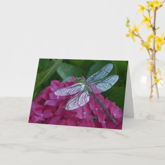 Dragonfly On Pink Flowers カード (黄色い花)