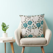 Drawn Roses In Muted Blues And Greens Scattered クッション (椅子)