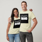 Dream Big T-Shirt：とインスパイア達成 Tシャツ (ユニセックス)