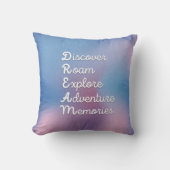 DREAM WallArt: Discove Roam Explor Adventur Memor クッション (正面)