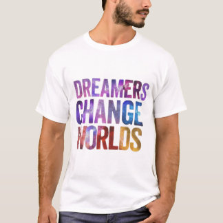 Dreamerは世界を変🌎 tシャツの服 tシャツ