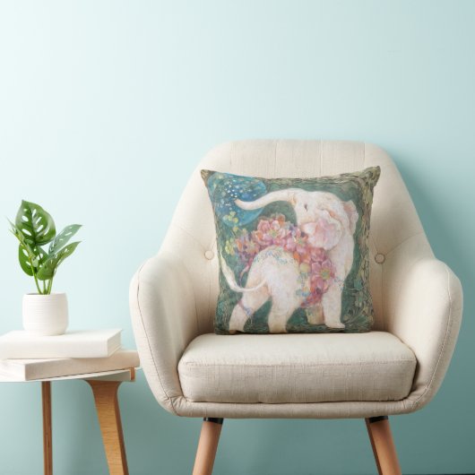 "Dreaming Elephant" A Symbol of Hope  クッション (椅子)