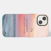 Dreamtech_トレンディバイブス iPhone13ケース iPhoneケース (裏面横)