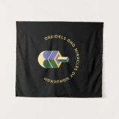 DREIDELS AND MIRACLES OF HANUKKAH タペストリー (正面(横))