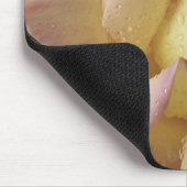 drenched in dew マウスパッド (コーナー)