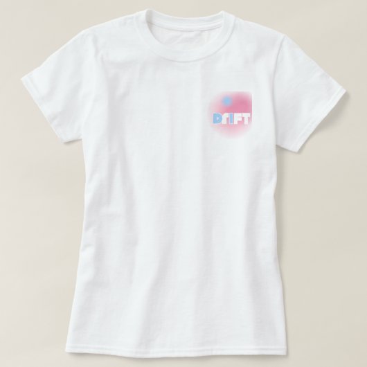Drift in Pastel – Soft Y2K Surf Tee Tシャツ (デザイン正面)