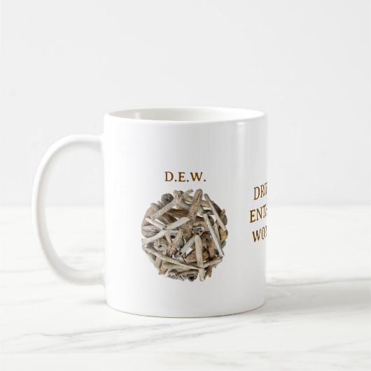 DRIFTWOOD ENTHUSIASTS WORLDWIDE. D.E.W. MUG コーヒーマグカップ (左)