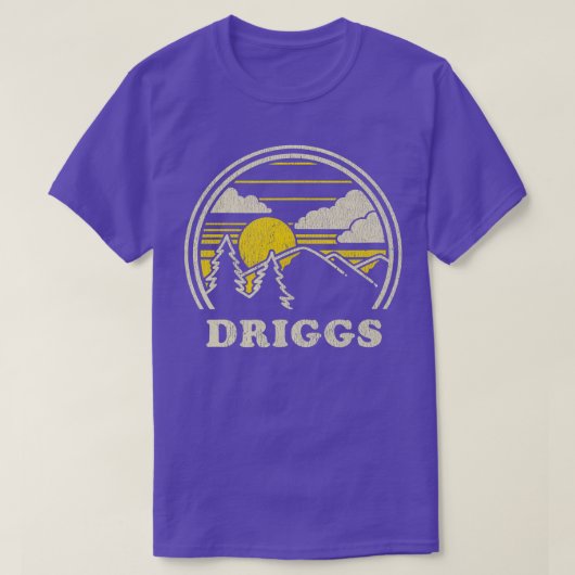 Driggs Idaho ID  Vintage Hiking Mountains  Tシャツ (デザイン正面)