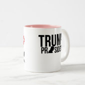 Drink Coffee, Support Trump 2024! ツートーンマグカップ (正面右)