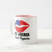Drink Coffee, Support Trump 2024! ツートーンマグカップ (正面左)