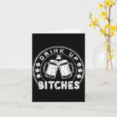 Drink Up Es Funny St Patricks Day Gift  カード (黄色い花)