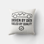 Driven by Data Fueled by Quality Automotive QA クッション (裏面)