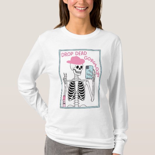 Drop Dead Gorgeous Skeleton Aesthetic Design Tシャツ (正面)