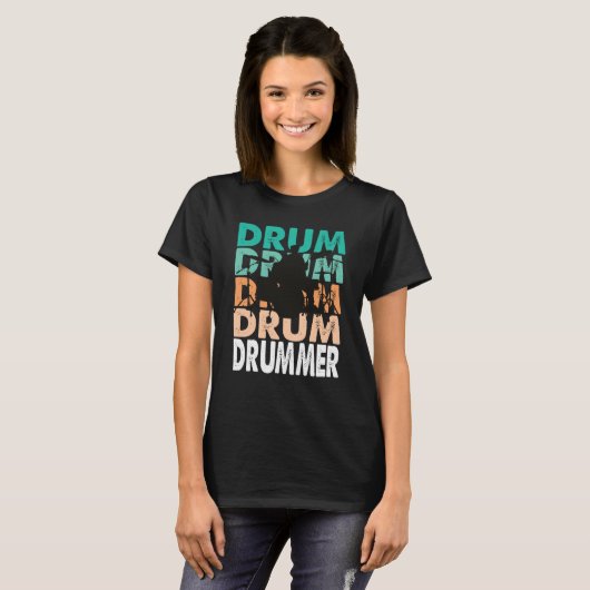 Drum Drum Drummer Musicians Percussionists Humorou Tシャツ (正面フル)