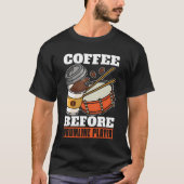Drumline Player Coffee Marching Band Coffee Lover  Tシャツ (正面)