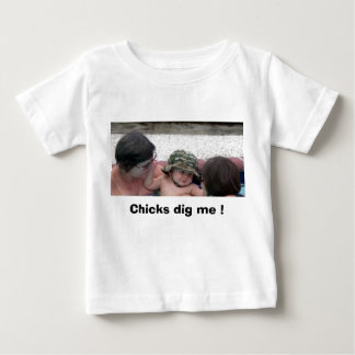 DSCN0379のひよこは私を掘ります! ベビーTシャツ