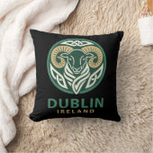 Dublin Ireland Europe クッション (ブランケット)